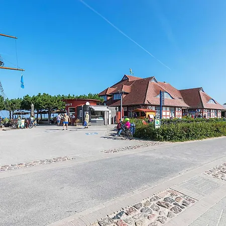 Deichkieker - Mit Balkon Im Herzen Von Zingst