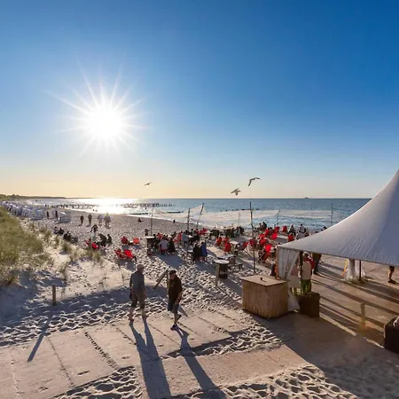 Appartement Deichkieker - Mit Balkon Im Herzen Von *