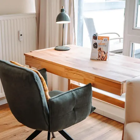 Deichkieker - Mit Balkon Im Herzen Von Zingst