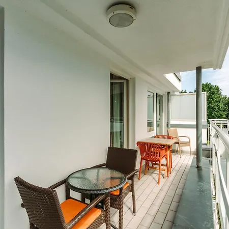 Deichkieker - Mit Balkon Im Herzen Von Lejlighed Zingst